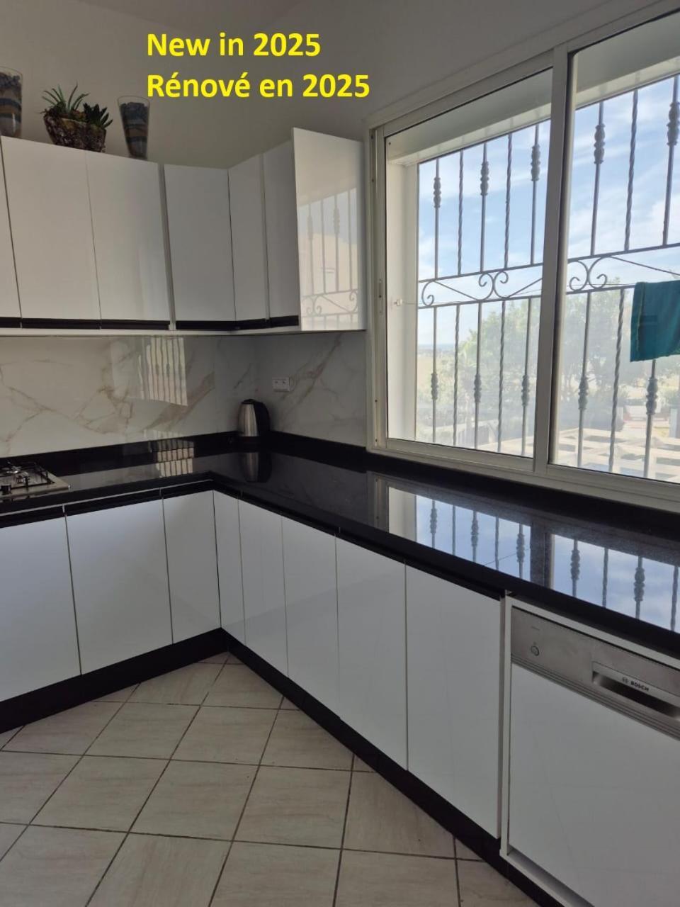 Stylish Duplex - Ocean View - Airport - Wifi - Renovated 2025 - 24H Reception Apartamento Jbila Exterior foto